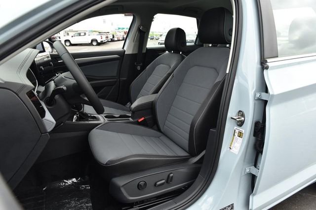 New 2026 Volkswagen Jetta SE image 20