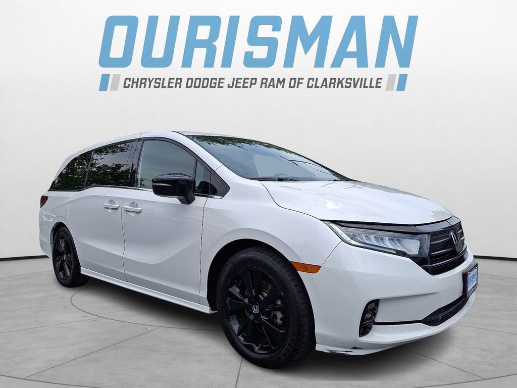 Used 2023 Honda Odyssey Sport image 1