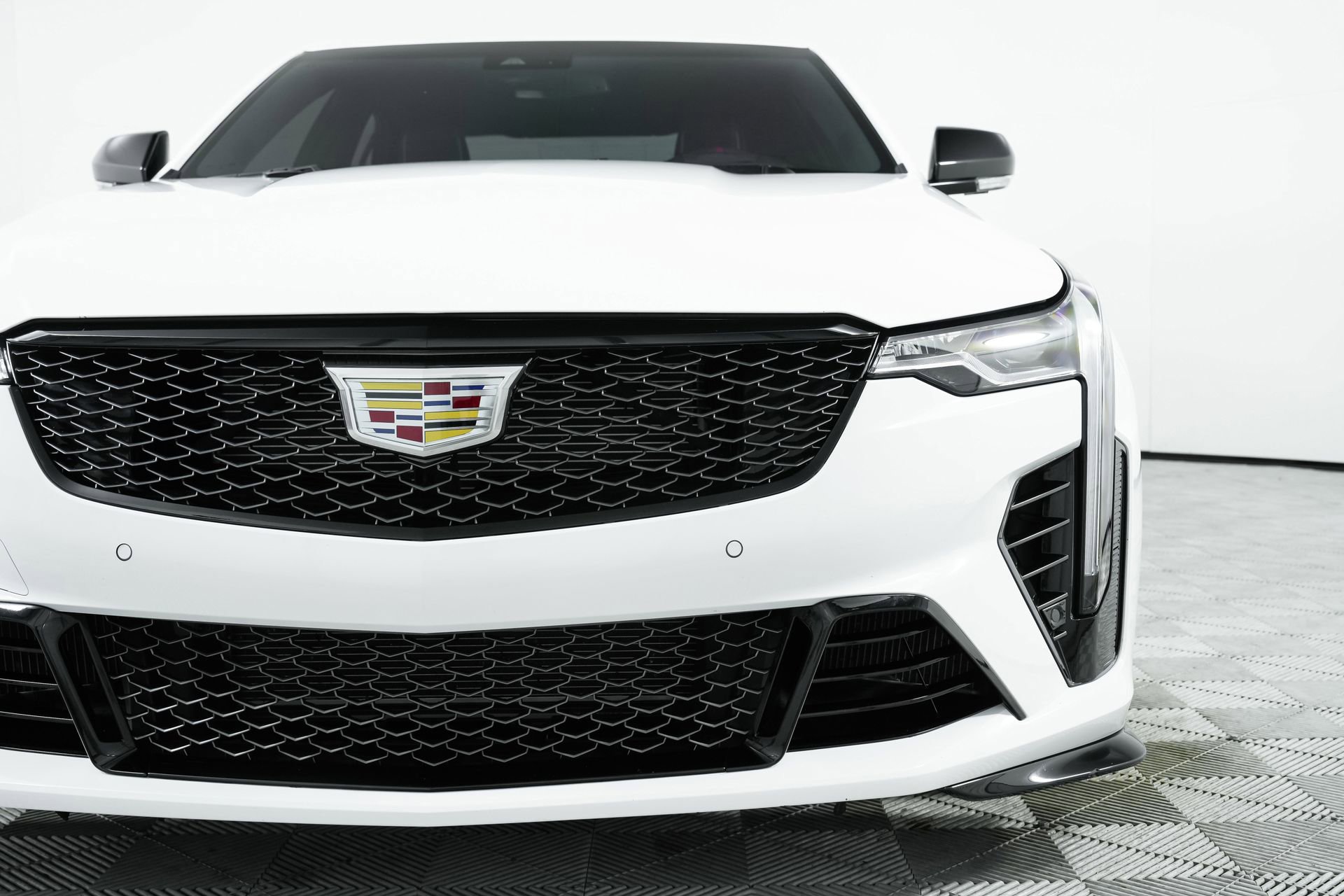Used 2023 Cadillac CT4 V Blackwing w/ Driver Assist Package RWD image 40