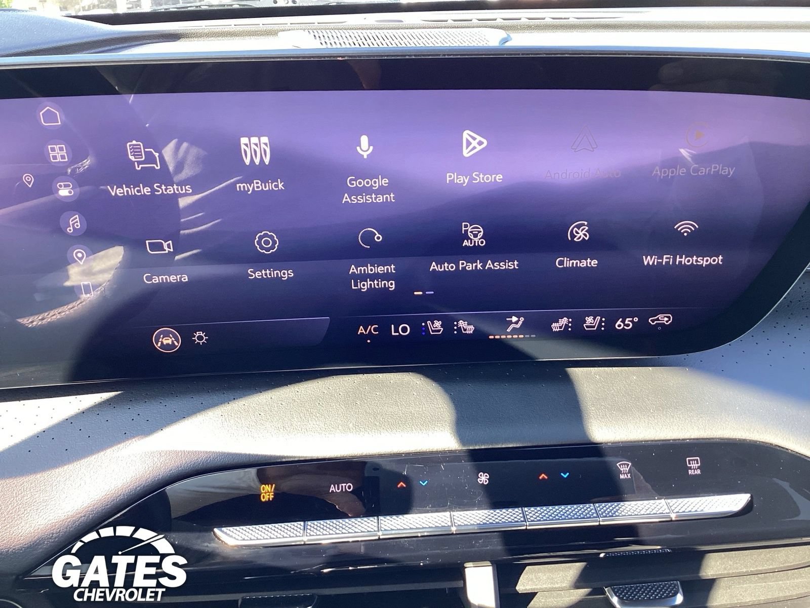 Used 2025 Buick Enclave Avenir w/ Super Cruise Package AWD/4WD image 19