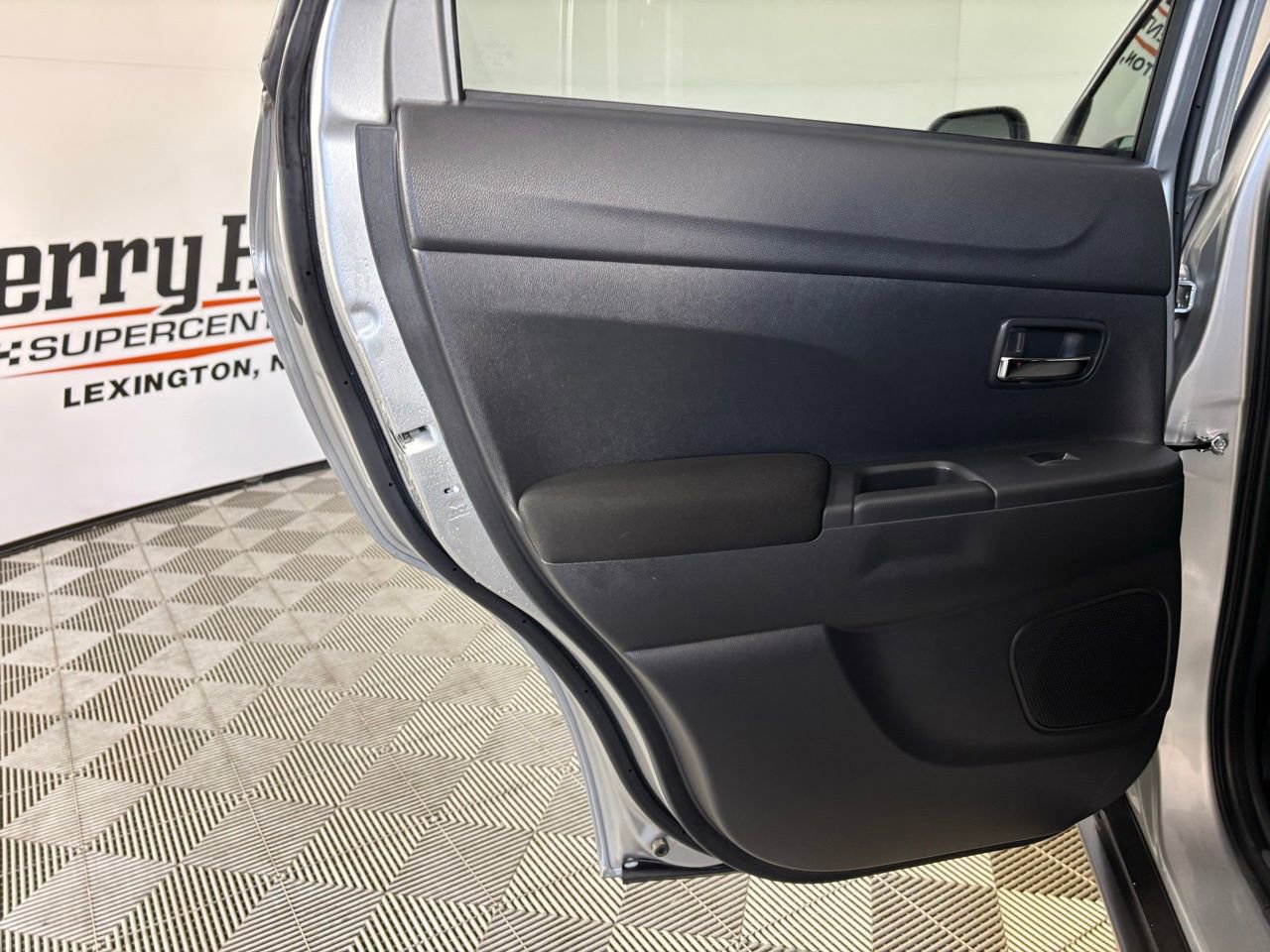 Used 2025 Mitsubishi Outlander Sport AWD image 18