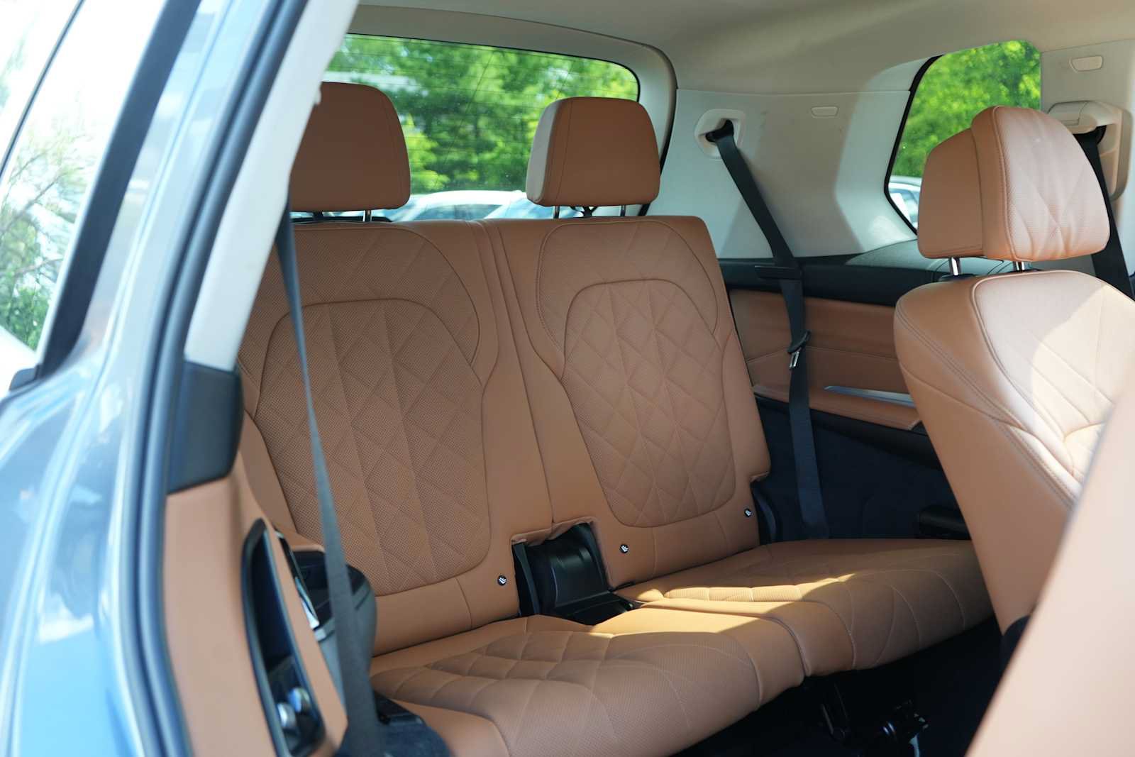 Used 2023 BMW X7 xDrive40i AWD/4WD image 35
