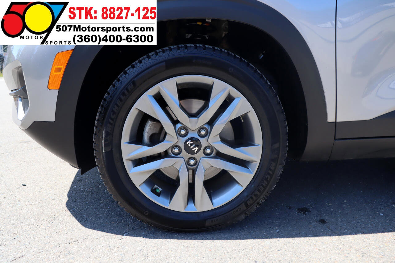 Used 2021 Kia Seltos LX image 24