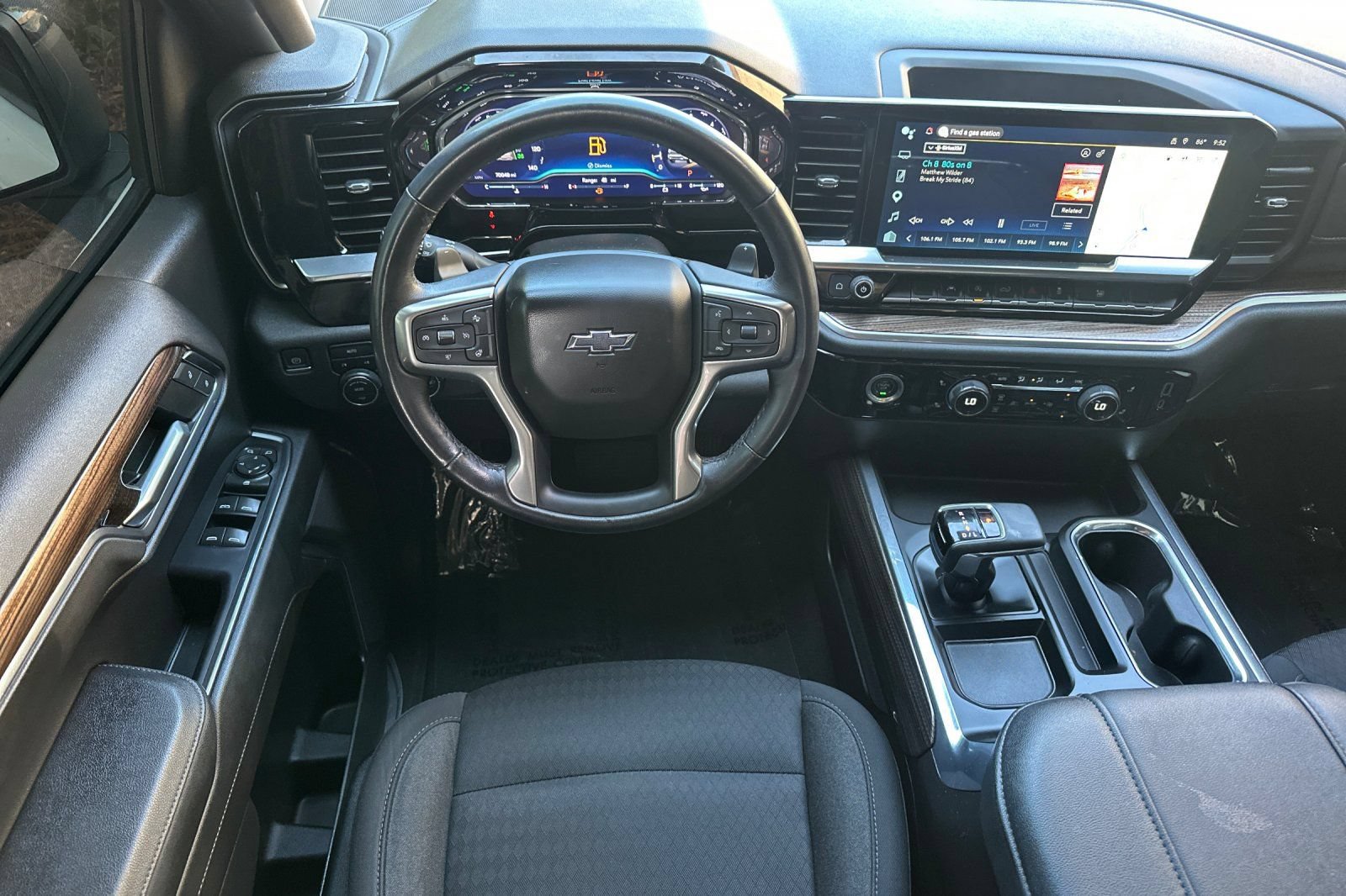 Used 2023 Chevrolet Silverado 1500 RST w/ Rally Edition AWD/4WD image 13