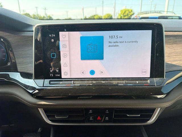 Used 2026 Volkswagen Atlas SEL AWD/4WD image 25