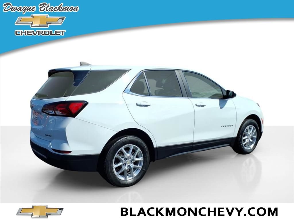 Used 2023 Chevrolet Equinox LT image 3