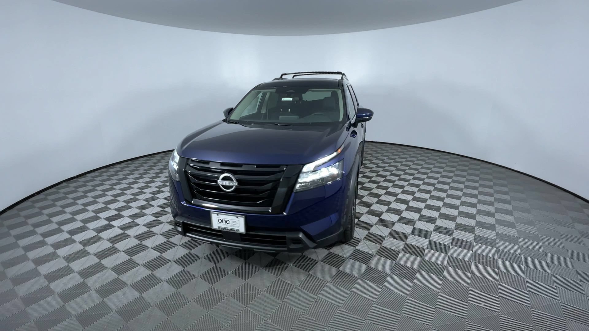 Certified 2025 Nissan Pathfinder SV w/ Black Appearance Package AWD/4WD image 3