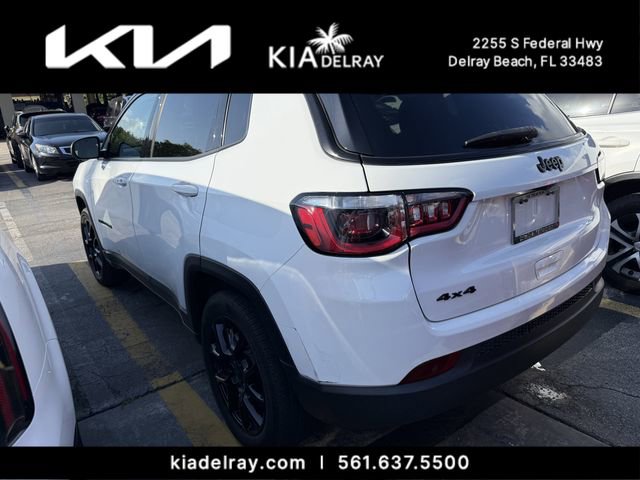 Used 2023 Jeep Compass Altitude w/ Convenience Group image 2