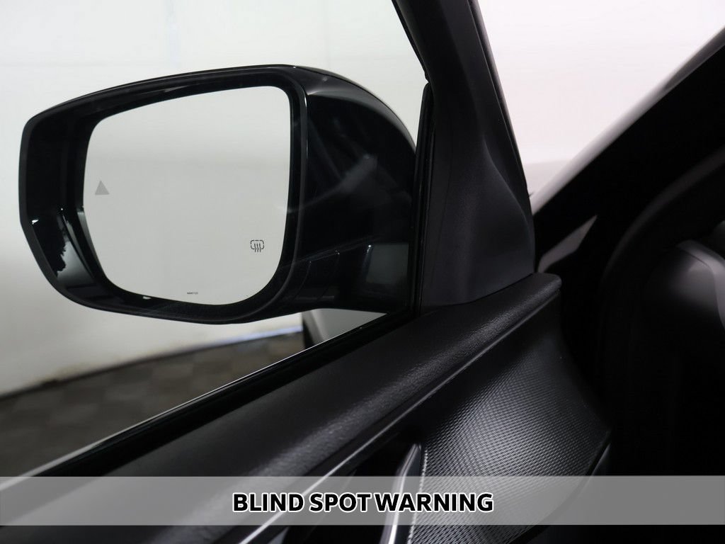 Used 2023 Jeep Grand Cherokee L Laredo AWD/4WD image 4