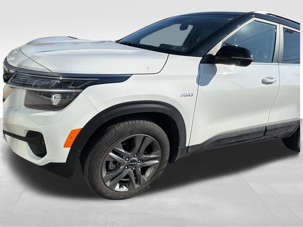 Certified 2023 Kia Seltos S w/ Navigation Package image 27