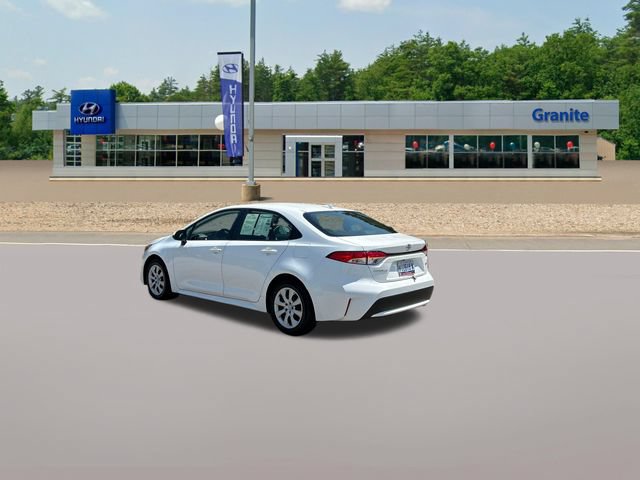 Used 2022 Toyota Corolla LE FWD image 10