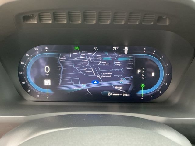 Certified 2025 Volvo XC90 B5 Core AWD/4WD image 14