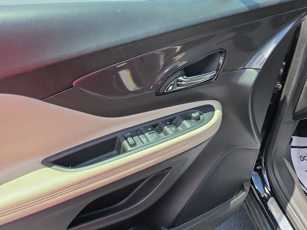 Used 2019 Buick Encore Preferred w/ Safety Package FWD image 10