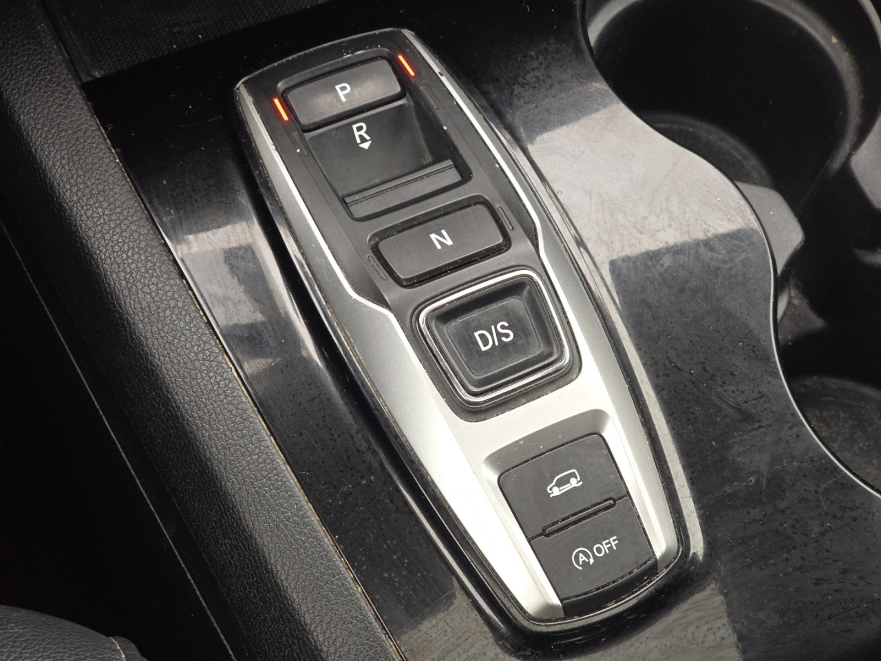 Certified 2020 Honda Pilot Touring image 35