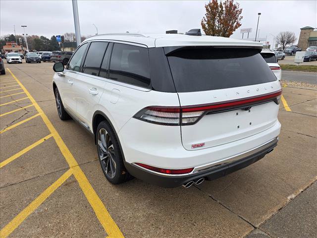 New 2025 Lincoln Aviator Reserve w/ Luxury Package AWD/4WD image 7