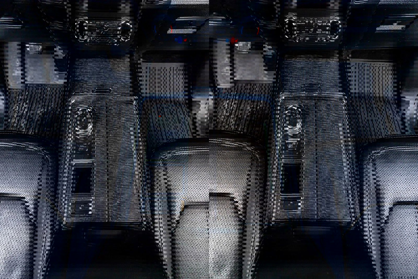 Used 2021 Ford Expedition Max Limited RWD image 24