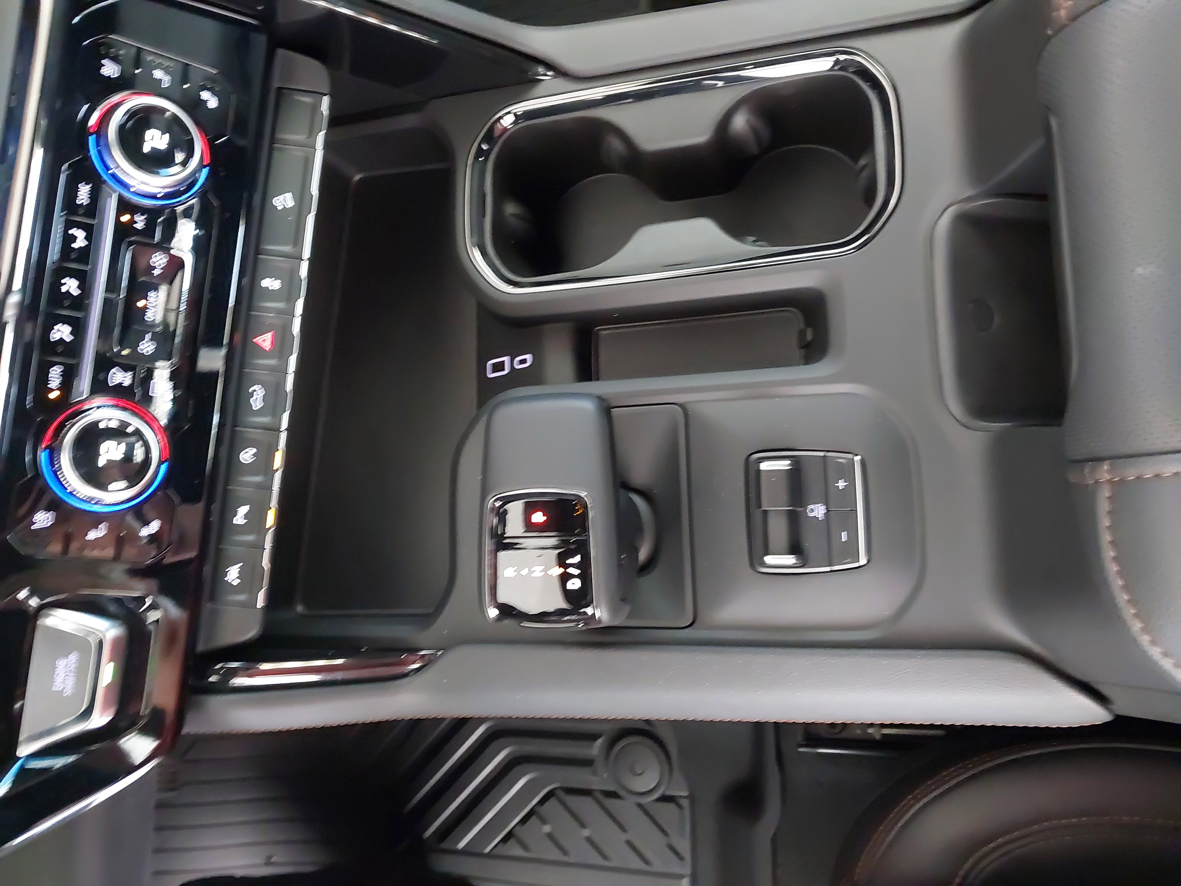 Used 2025 GMC Sierra 1500 AT4 image 22