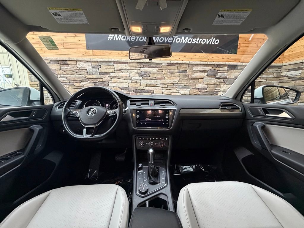Used 2019 Volkswagen Tiguan SE w/ 3rd Row Seat Package AWD/4WD image 16