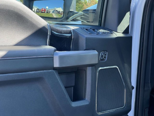 Used 2022 Ford F350 Platinum AWD/4WD image 17