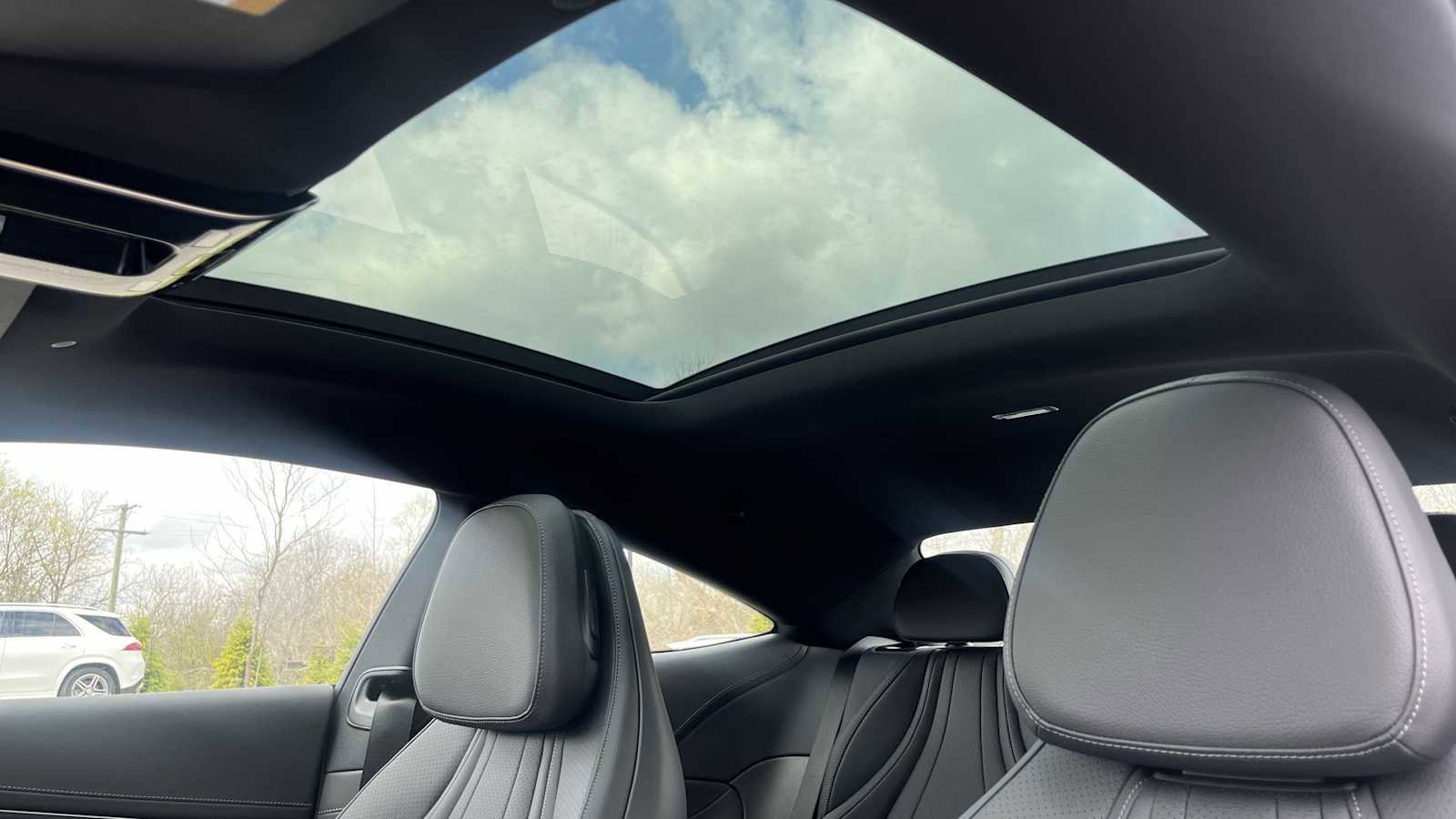 New 2026 Mercedes-Benz CLE 300 4MATIC Coupe image 32