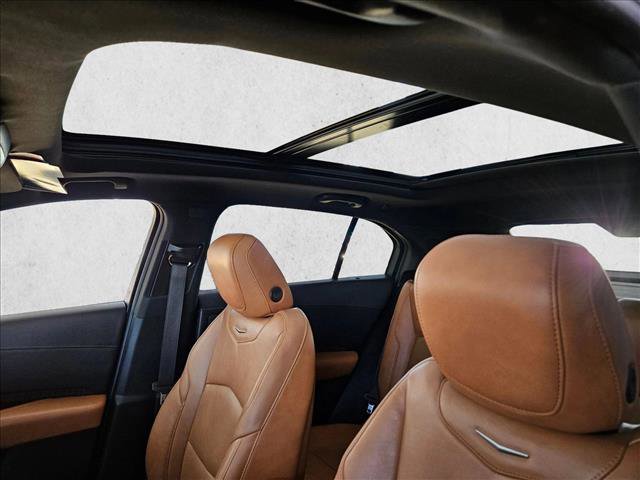 Used 2023 Cadillac XT4 Sport image 17