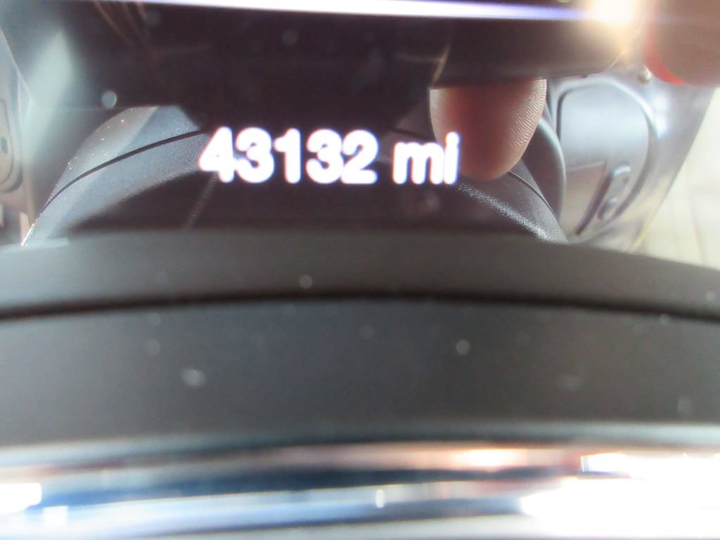 Used 2020 Jeep Grand Cherokee Limited AWD/4WD image 33