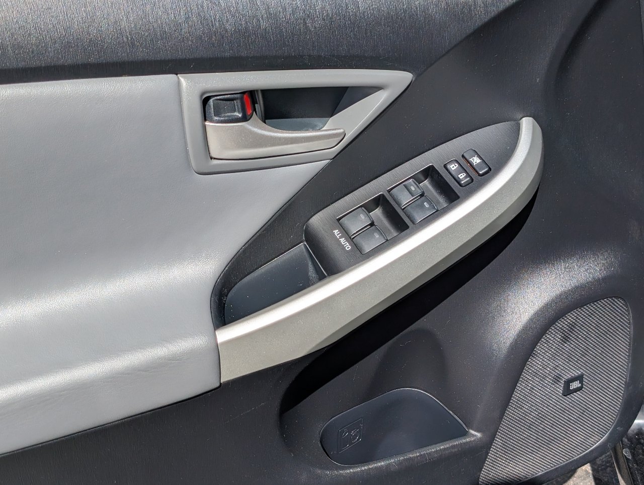 Used 2015 Toyota Prius Four FWD image 14