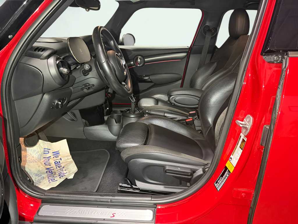 Used 2022 MINI Cooper S FWD image 10