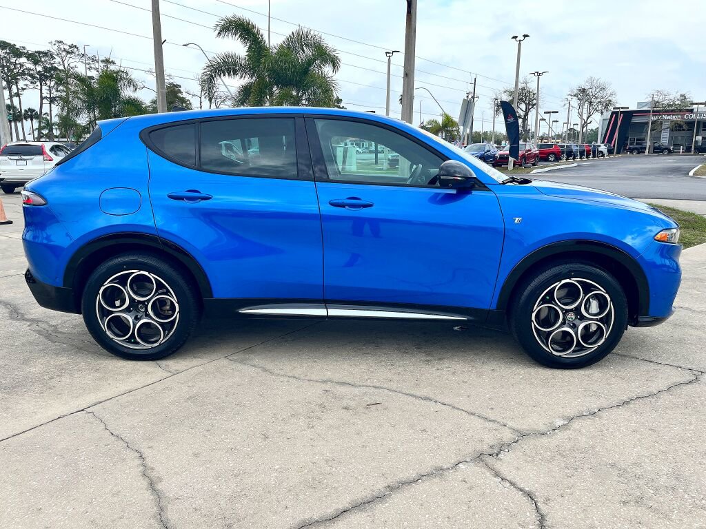 Used 2024 Alfa Romeo Tonale Ti w/ Active Assist Package image 3