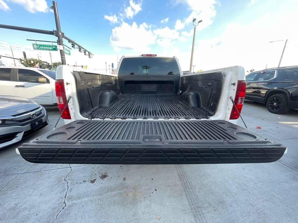 Used 2011 Chevrolet Silverado 1500 W/T w/ LS Package RWD image 12