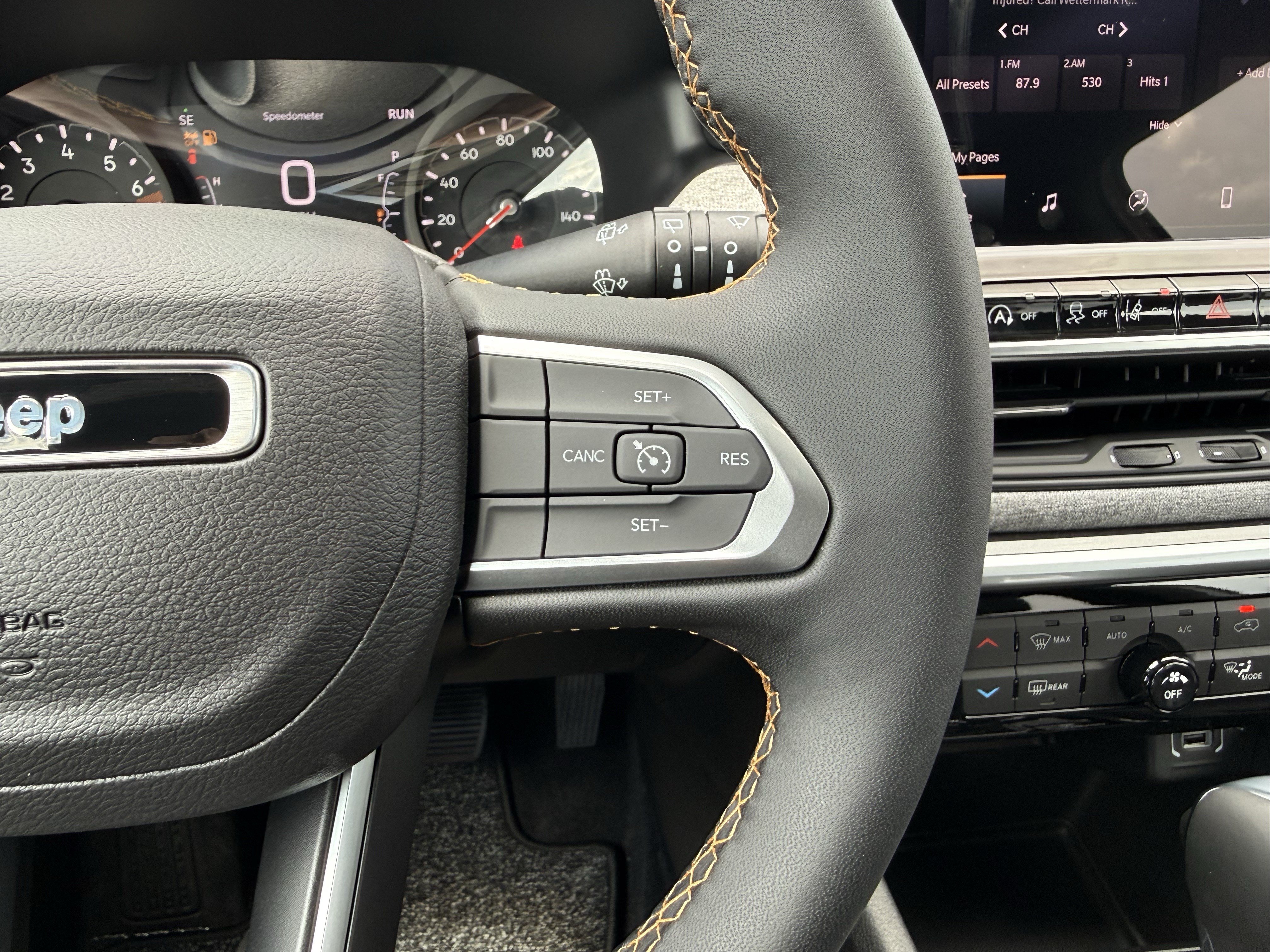New 2026 Jeep Compass Latitude AWD/4WD image 19