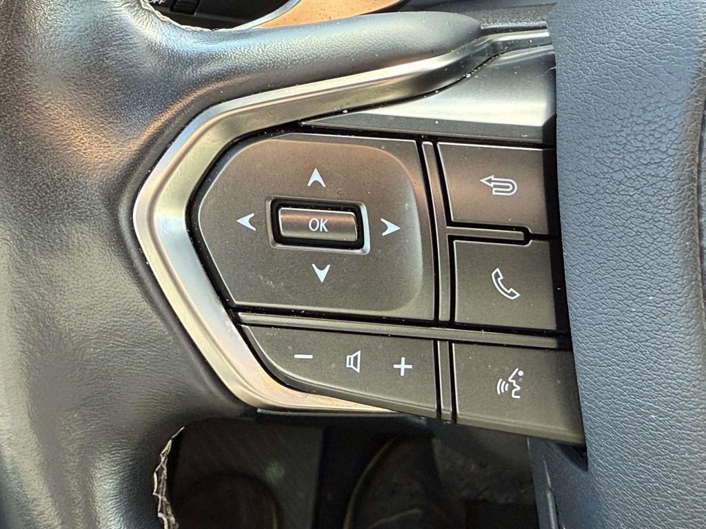 Used 2023 Lexus LX 600 4WD w/ Appearance Package image 23