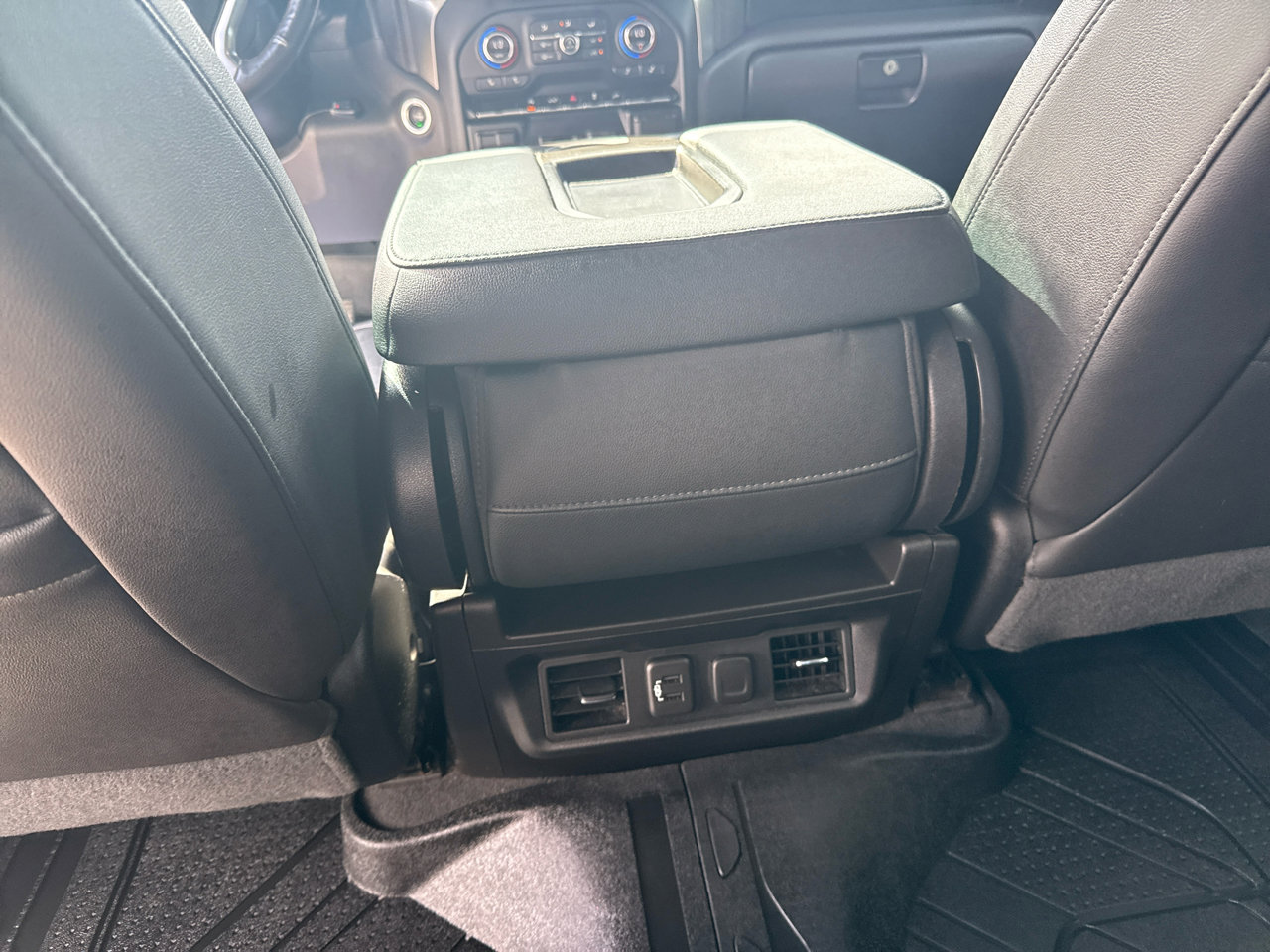Used 2019 Chevrolet Silverado 1500 LT w/ Texas Edition image 20