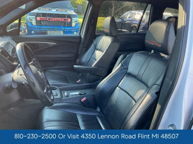 Used 2023 Honda Passport TrailSport image 13