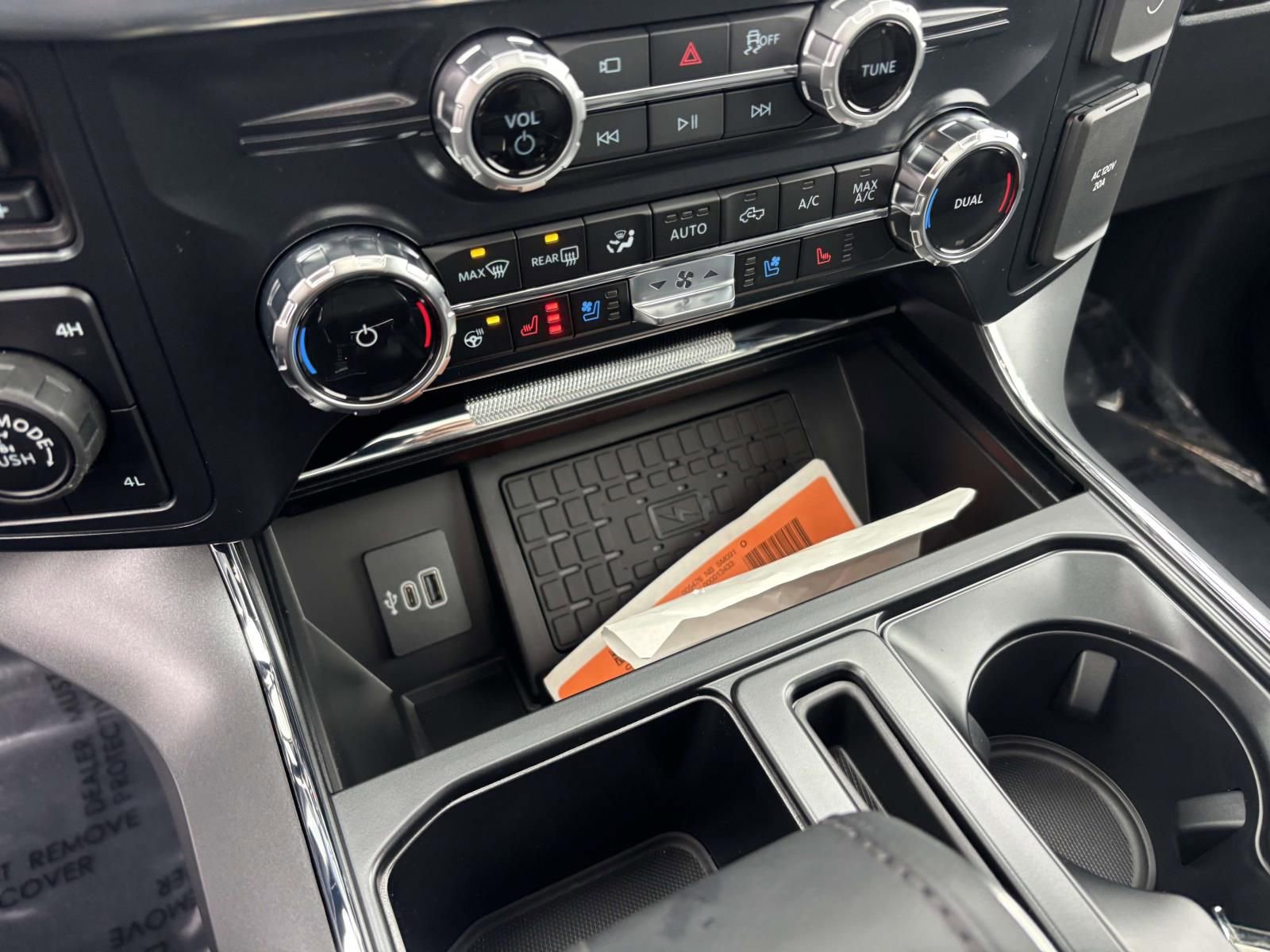 New 2025 Ford F150 Lariat w/ Equipment Group 502A High image 24