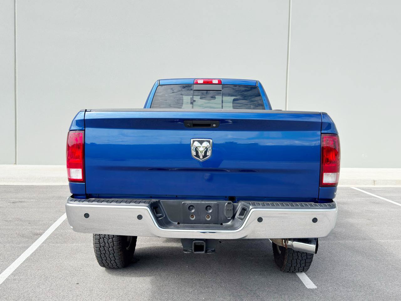 Used 2017 RAM 2500 SLT w/ Popular Equipment Group AWD/4WD image 4
