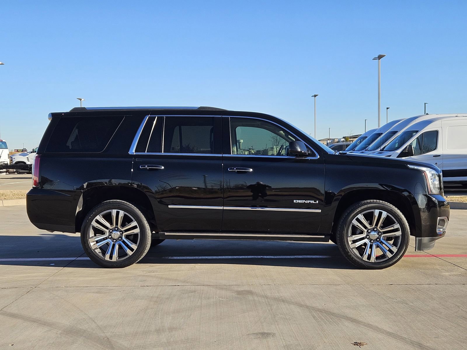 Used 2019 GMC Yukon Denali w/ Denali Ultimate Package image 7