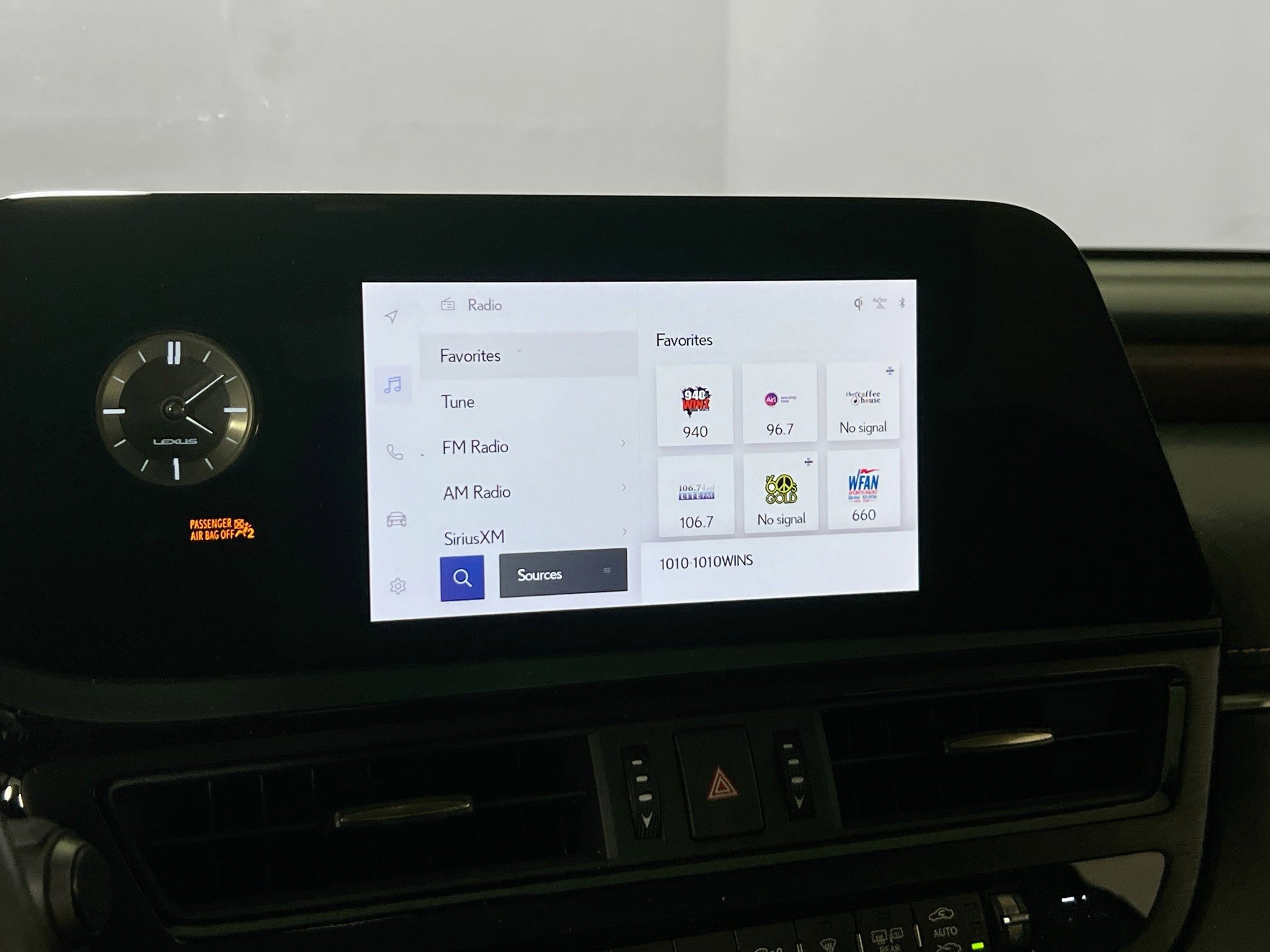 Used 2023 Lexus ES 350 w/ Premium Package FWD image 13
