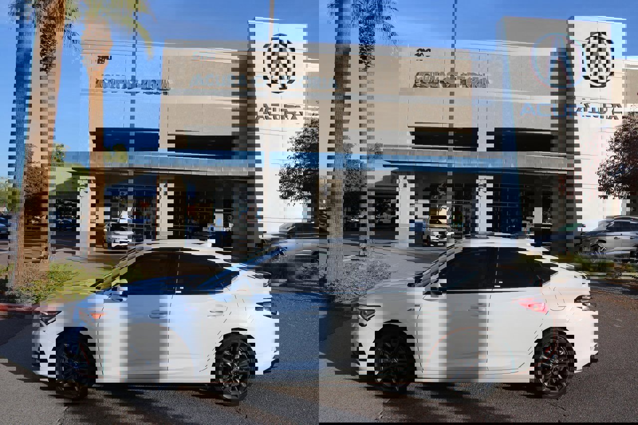 Used 2025 Acura Integra A-Spec image 2