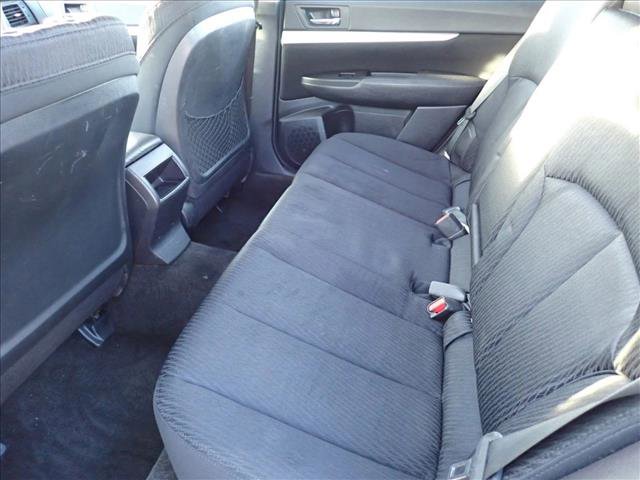 Used 2011 Subaru Outback 2.5i image 9