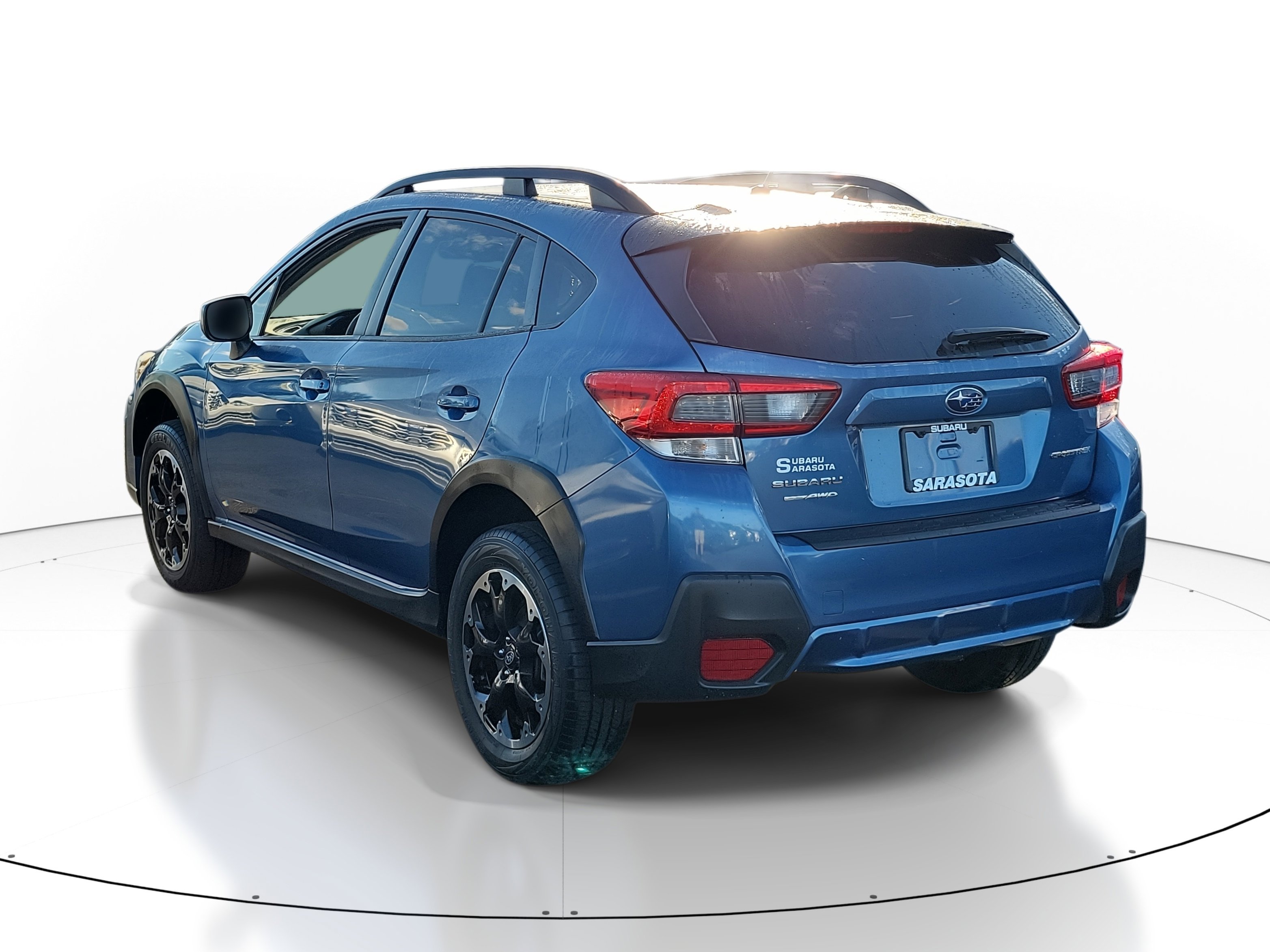 Used 2022 Subaru Crosstrek 2.0i image 4