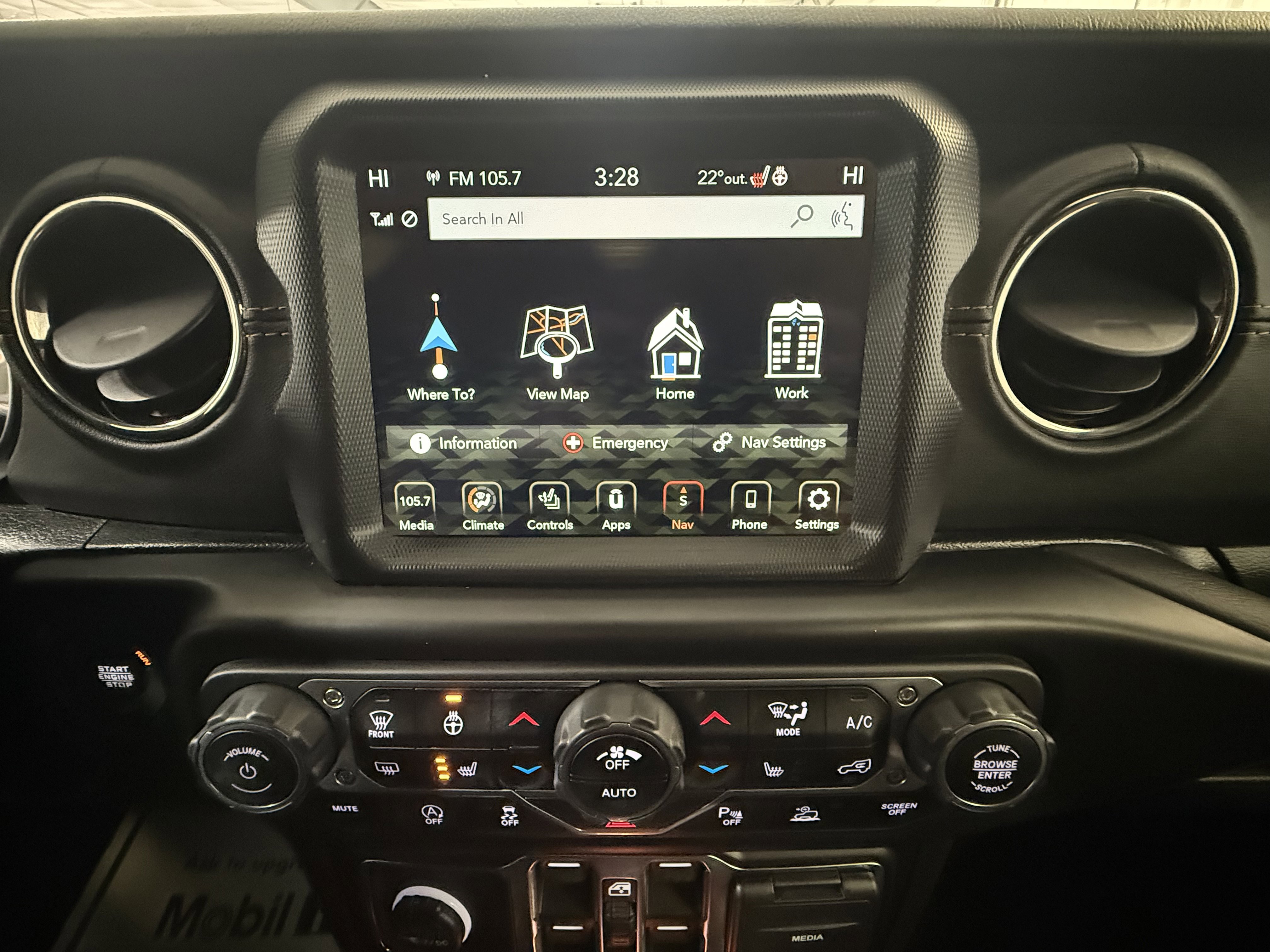 Used 2021 Jeep Wrangler Unlimited Sahara image 33