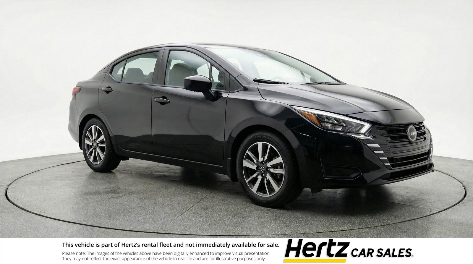 Used 2025 Nissan Versa SV image 1