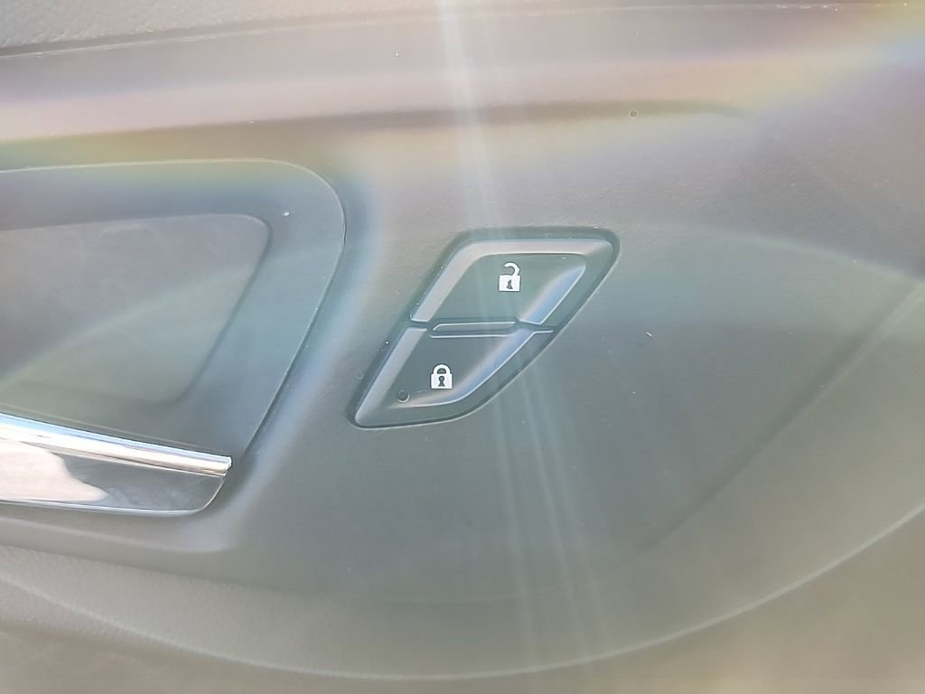 Used 2024 Chevrolet Malibu LT image 22