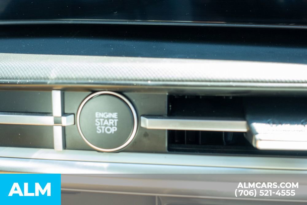 Used 2025 Hyundai Santa Fe SEL image 40