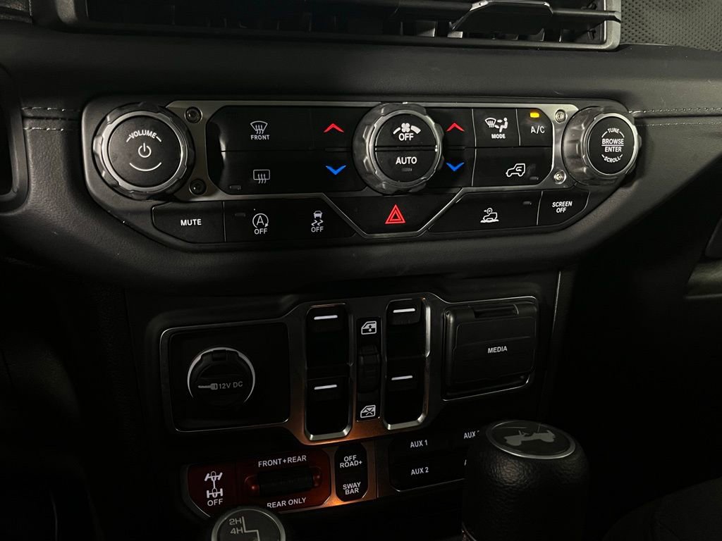 Used 2025 Jeep Wrangler Unlimited Rubicon image 20