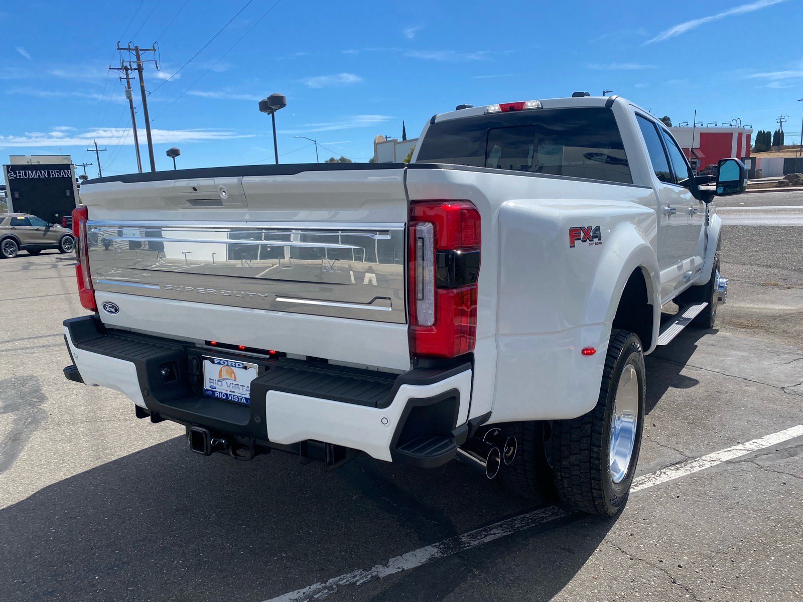New 2027 Ford F450 Platinum w/ Platinum Plus Package AWD/4WD image 9