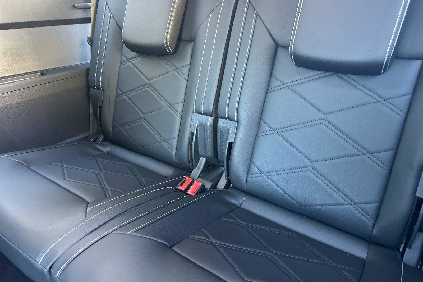 New 2026 Volkswagen Atlas SE image 14