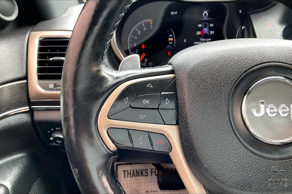 Used 2014 Jeep Grand Cherokee Limited w/ Luxury Group II AWD/4WD image 12