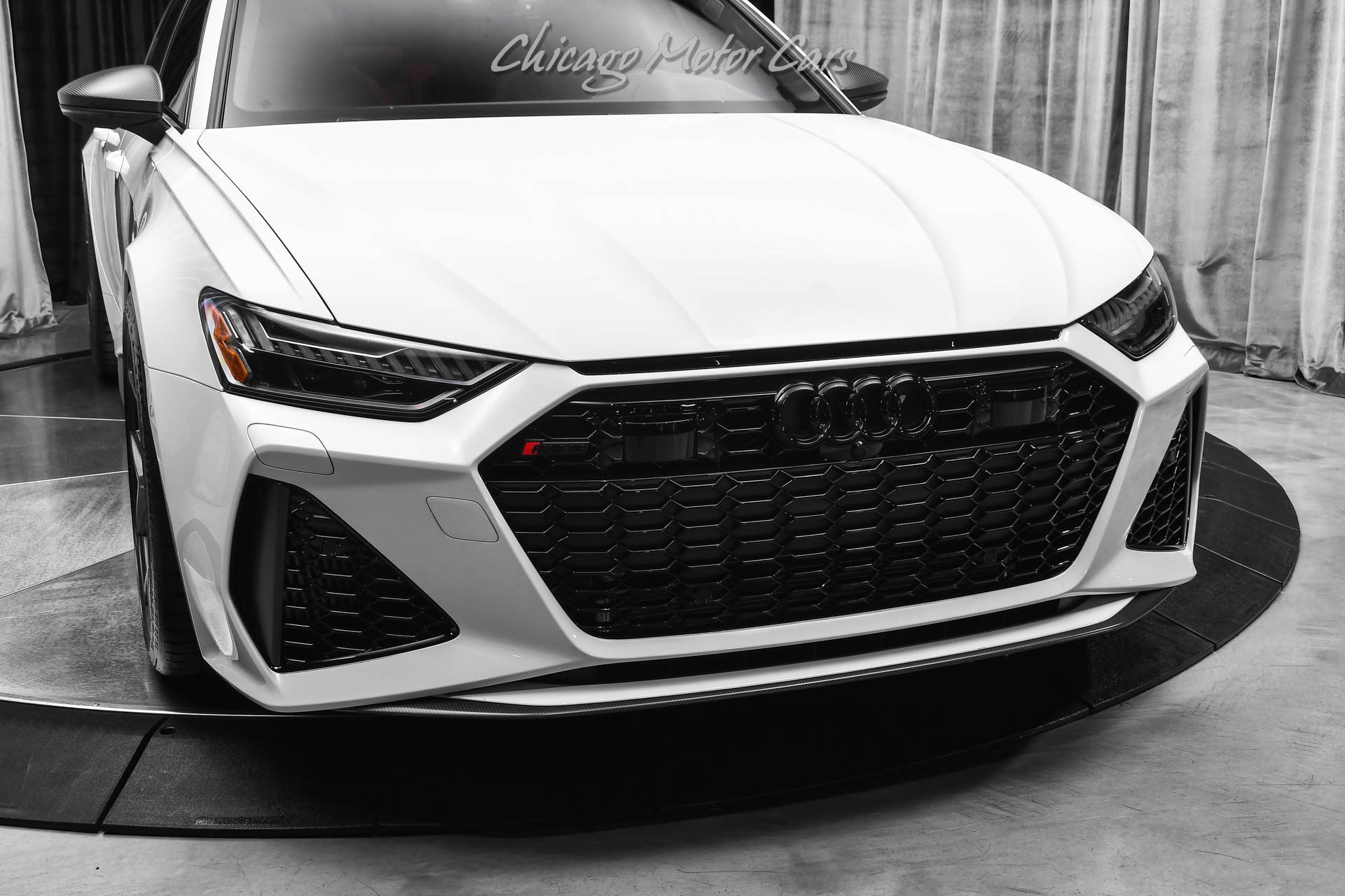 Used 2024 Audi RS 6 performance image 55